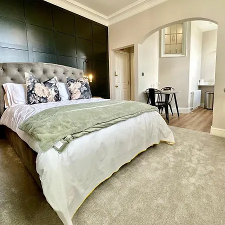 Portland House Centre * 约克