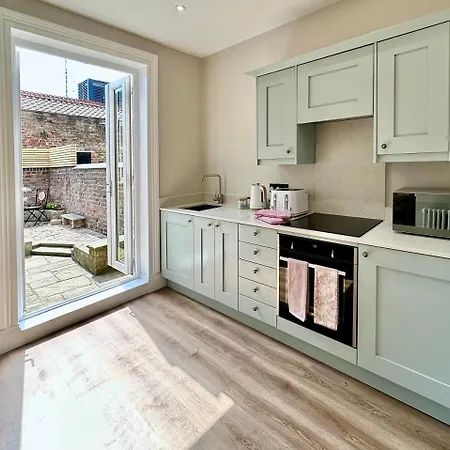 Portland House Centre * 约克